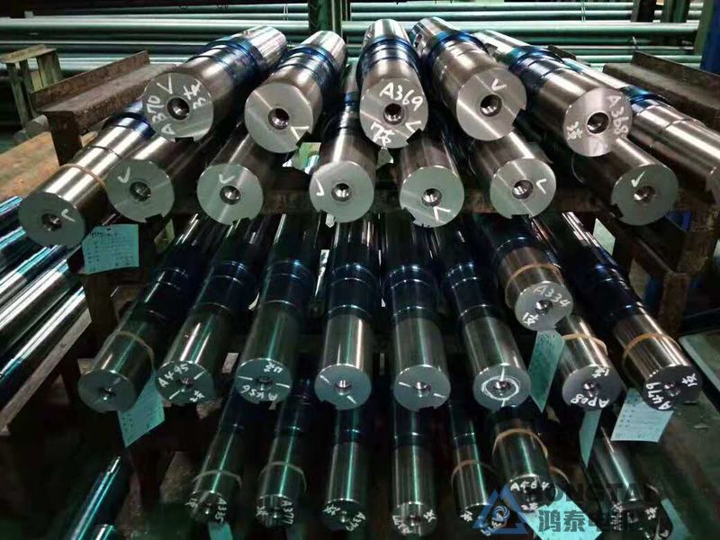 YBBP-315L1-4电机轴伸两端打孔、特殊法兰